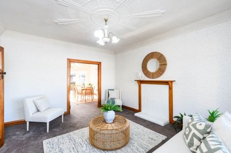 Photo of property in 18 Mahoe Avenue, Takaro, Palmerston North, 4410