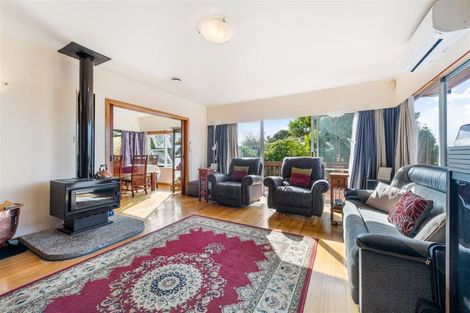 Photo of property in 11 Pamela Place, New Lynn, Auckland, 0600