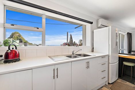 Photo of property in 25b Port View Crescent, Moturoa, New Plymouth, 4310