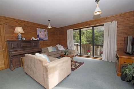 Photo of property in 4 James Scott Place, Te Atatu South, Auckland, 0602