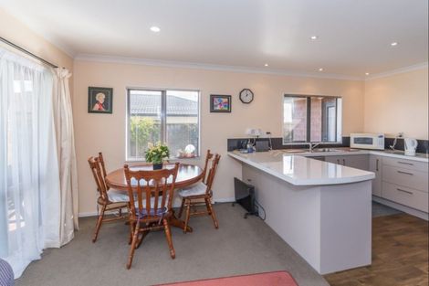 Photo of property in 4 Belle Maison Court, Levin, 5510
