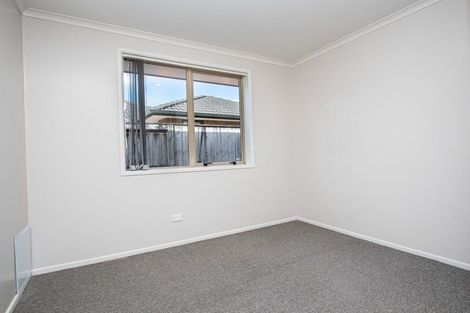 Photo of property in 2 Parkside Drive, Huntington, Hamilton, 3210