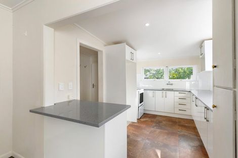 Photo of property in 692 Beach Road, Browns Bay, Auckland, 0630