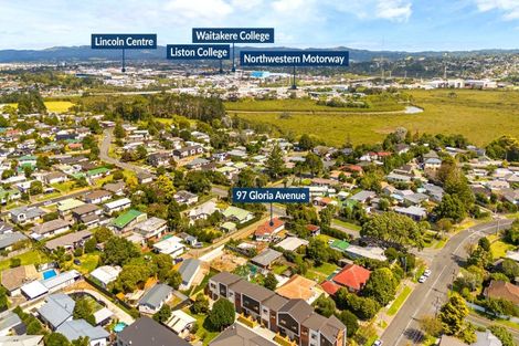 Photo of property in 97 Gloria Avenue, Te Atatu Peninsula, Auckland, 0610