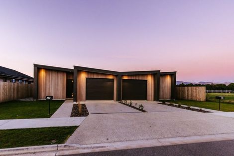 Photo of property in 30 Burbank Road, Wanaka, 9382
