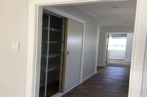 Photo of property in 61 Kauri Road, Stanmore Bay, Whangaparaoa, 0932