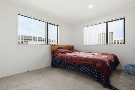 Photo of property in 56a Cambridge Terrace, Papatoetoe, Auckland, 2025