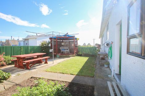 Photo of property in 20 Perth Street, South Hill, Oamaru, 9400