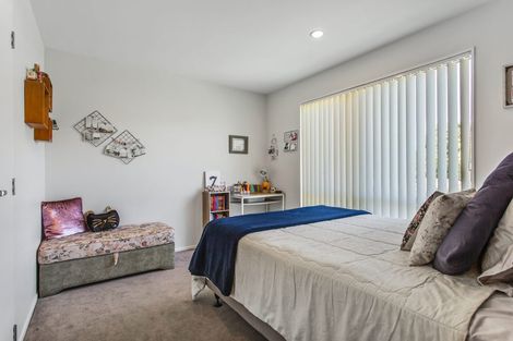 Photo of property in 235b Porchester Road, Takanini, 2112