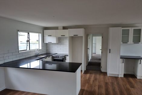 Photo of property in 2/32 Spriggs Crescent, Greenmeadows, Napier, 4112