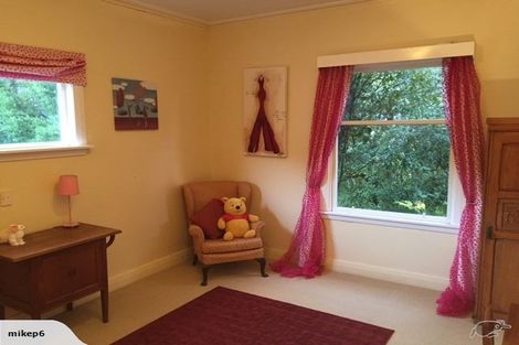 Photo of property in 300a Paremata Road, Whitby, Porirua, 5381