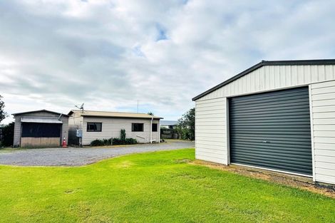 Photo of property in 61 State Highway 1, Awanui, 0486