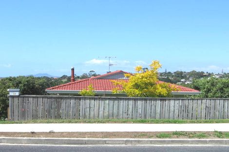 Photo of property in 124 Glamorgan Drive, Torbay, Auckland, 0630