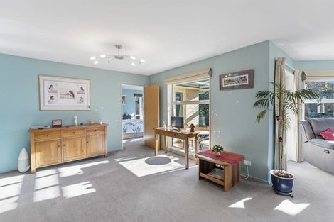 Photo of property in 15 Saddleback Green, Halswell, Christchurch, 8025