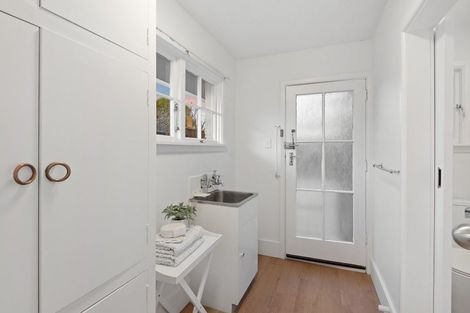 Photo of property in 1/170 Waimairi Road, Ilam, Christchurch, 8041