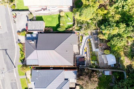Photo of property in 16 Motu Street, Saint Clair, Dunedin, 9012