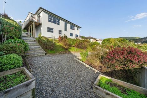 Photo of property in 6 Bluejacket Place, Whitby, Porirua, 5024