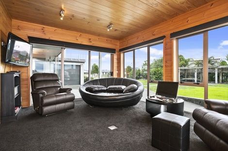 Photo of property in 7 Leeward Drive, Whitianga, 3510