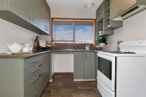Photo of property in 18 Peer Street, Upper Riccarton, Christchurch, 8041