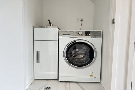 Photo of property in 16/25 Hargest Crescent, Sydenham, Christchurch, 8023