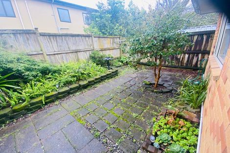 Photo of property in 404a Te Atatu Road, Te Atatu Peninsula, Auckland, 0610