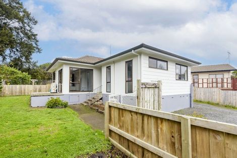 Photo of property in 19 Matipo Crescent, Pukete, Hamilton, 3200