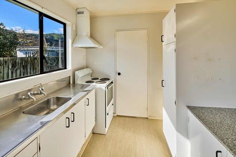 Photo of property in 126b Waiwhetu Road, Waterloo, Lower Hutt, 5011