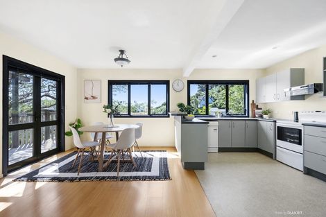 Photo of property in 31u1 Volga Street, Island Bay, Wellington, 6023