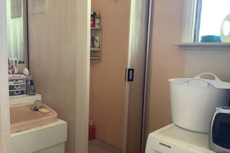 Photo of property in 24 Dunstan Street, Clyde, 9330