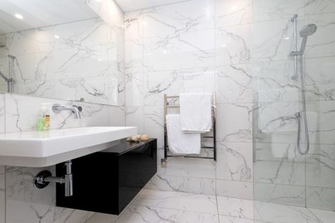 Photo of property in 100 Pukekohe East Road, Pukekohe, 2677