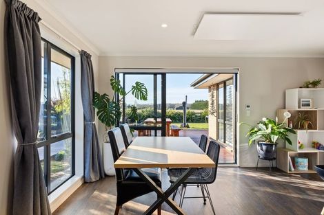 Photo of property in 5 Catchpole Place, Woodend, 7610