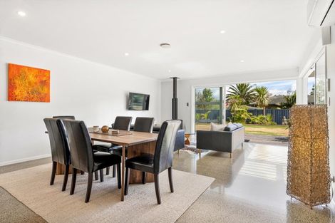 Photo of property in 68b Matakana Valley Road, Matakana, Warkworth, 0985