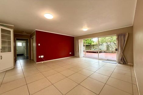Photo of property in 79 Wairere Road, The Gardens, Auckland, 2105