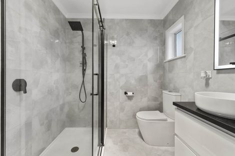 Photo of property in 31 Elizabeth Place, Ferndale, New Plymouth, 4310