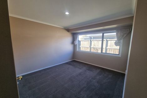 Photo of property in 5 Duggan Drive, Owhata, Rotorua, 3010