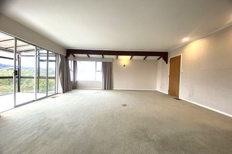 Photo of property in 4 Windermeer Grove, Churton Park, Wellington, 6037