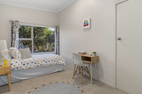 Photo of property in 230a Ngatai Road, Otumoetai, Tauranga, 3110