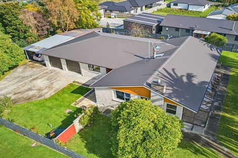 Photo of property in 4 Pollen Street, Woodville, 4920