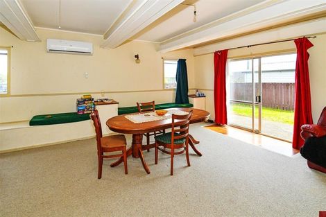 Photo of property in 34 Hooks Road, Manurewa, Auckland, 2102