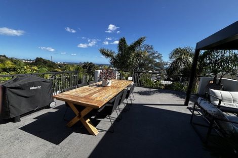 Photo of property in 163 Vivian Street, New Plymouth, 4310