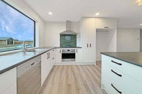 Photo of property in 39 Herridge Street, Woodend, 7691