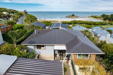 Photo of property in 19 Seaview Road, Brighton, Dunedin, 9035