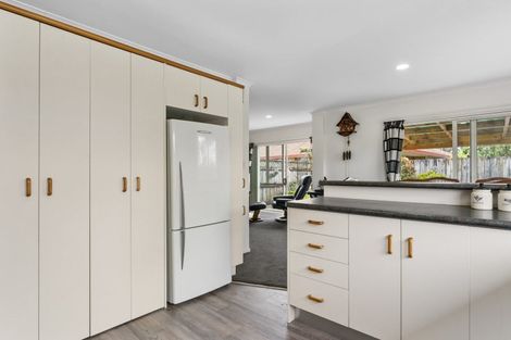 Photo of property in 687 Gloucester Road, Papamoa Beach, Papamoa, 3118