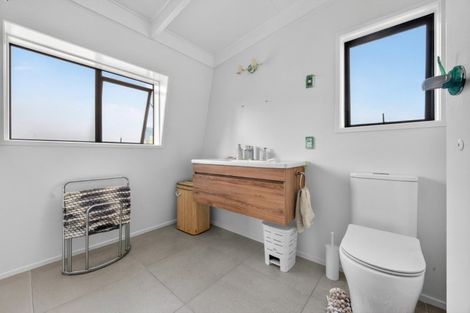 Photo of property in 2/2 Nikau Street, Stoke, Nelson, 7011