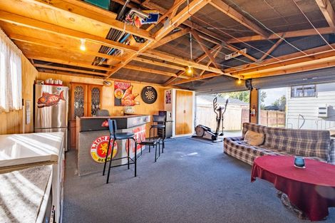 Photo of property in 245 Weymouth Road, Manurewa, Auckland, 2102