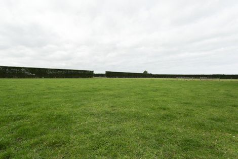 Photo of property in 1371 Longbeach Road, Eiffelton, Ashburton, 7774
