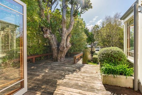 Photo of property in Lady Freyberg House, 18 Moturoa Street, Pipitea, Wellington, 6011