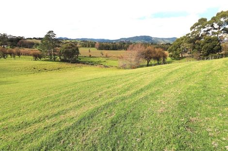 Photo of property in 28 Fairburn Road, Kaitaia, 0482