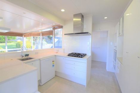 Photo of property in 23 Fitzwater Place, Henderson, Auckland, 0612