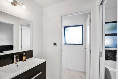 Photo of property in 60 Monmouth Road, Pembroke, Stratford, 4394